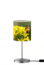 Lampe de table A bee in the yellow mustard flowers