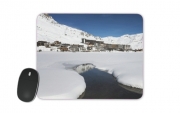Tapis de souris Llandscape and ski resort in french alpes tignes