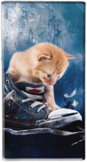 Batterie nomade de secours universelle 5000 mAh Cute kitten plays in sneakers