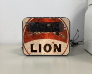 Radio réveil Vintage Gas Station Lion