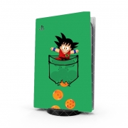 Autocollant Playstation 5 - Skin adhésif PS5 Pocket Collection: Goku Dragon Balls
