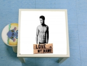 Table basse Jeremy Irvine Love is my name