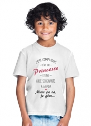 T-Shirt Garçon C'est complique d'être une princesse et une aide soignante a la fois