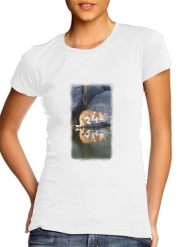 T-Shirt Manche courte cold rond femme  Reflet chat dans l'eau d'un étang 