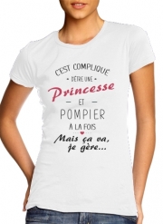 T-Shirt Manche courte cold rond femme C'est compliqué d’être une princesse et pompier