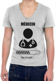 T-Shirt homme Col V Etudiant médecine en cours Futur médecin docteur