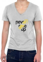 T-Shirt homme Col V Never Give Up