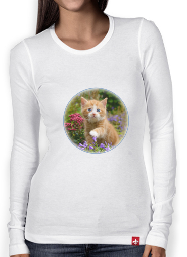 T-Shirt femme manche longue Bébé chaton mignon marbré rouge dans le jardin