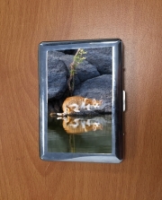 Porte Cigarette  Reflet chat dans l'eau d'un étang 