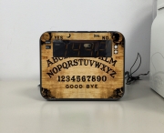 Radio réveil Ouija Board