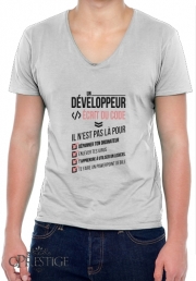 T-Shirt homme Col V Un développeur écrit du code Stop